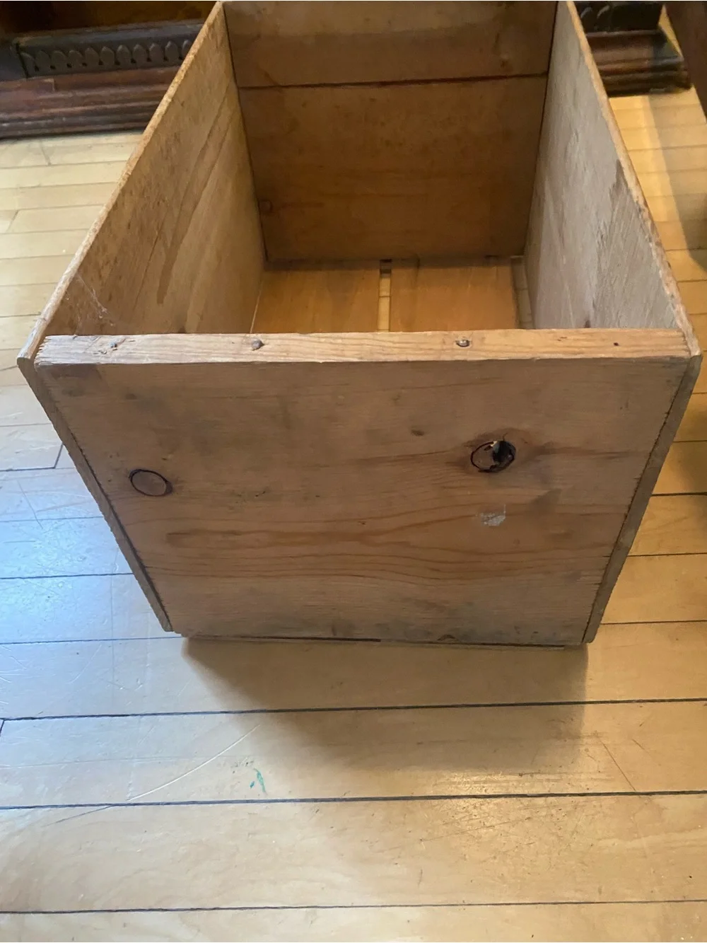 Blue Ribbon Yakima Apples Wooden Crate, excellent condition, 1940s
